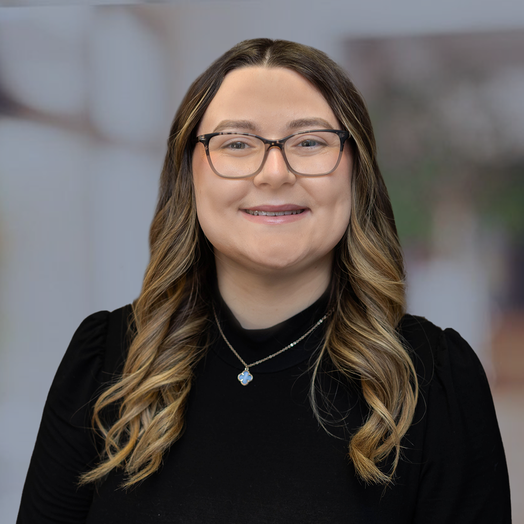 Jenna-2025-headshot